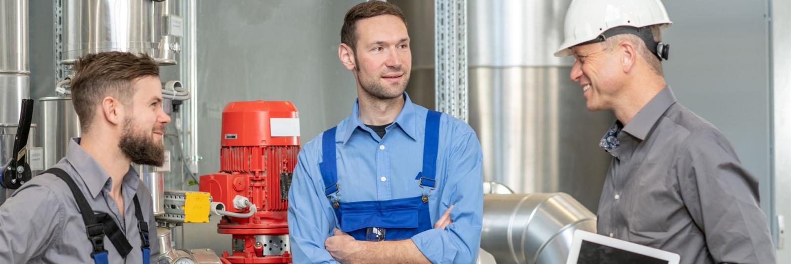 Erfolgreiche Mitarbeiterführung ist für Großunternehmen entscheidend, um ein produktives Arbeitsumfeld zu schaffen und die Unternehmensziele zu erreichen